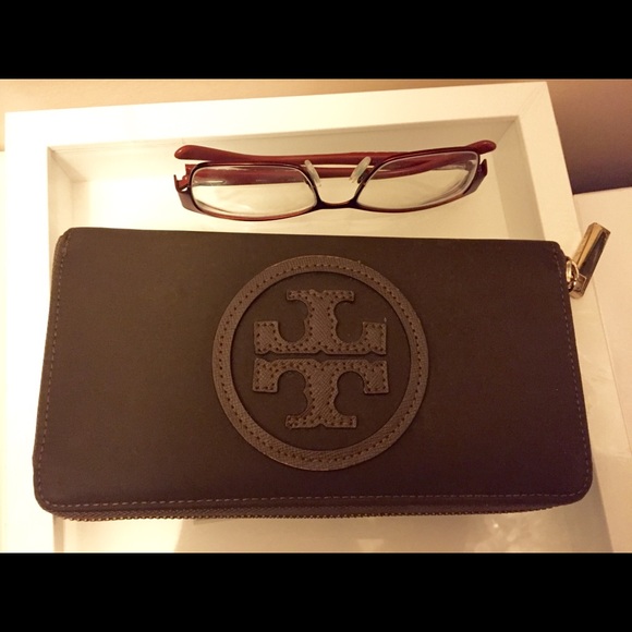 Tory Burch Brown Nylon Continental Wallet - Picture 5 of 12